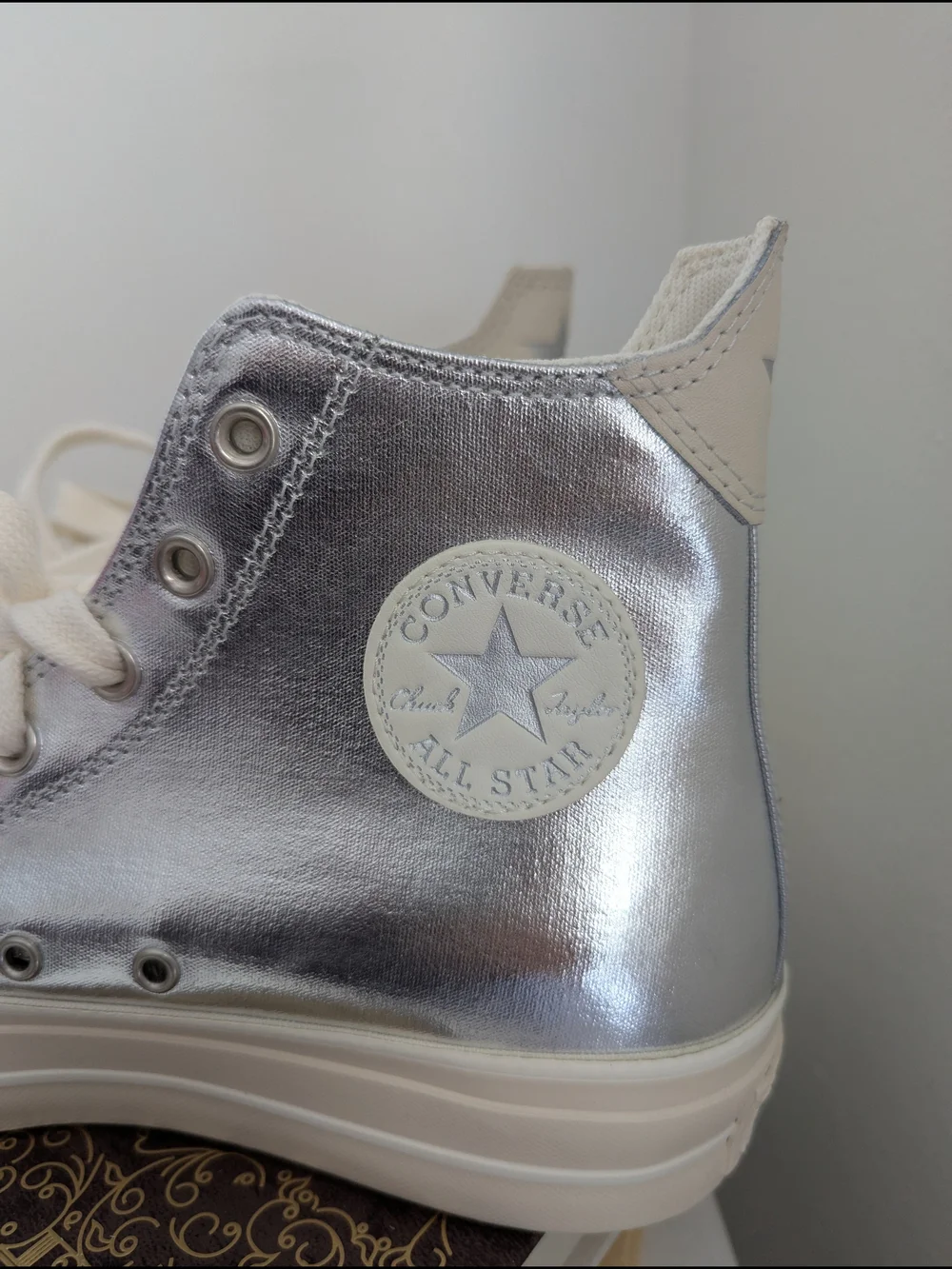 Converse Metallic Silver Platforms - Picture 3 of 8
